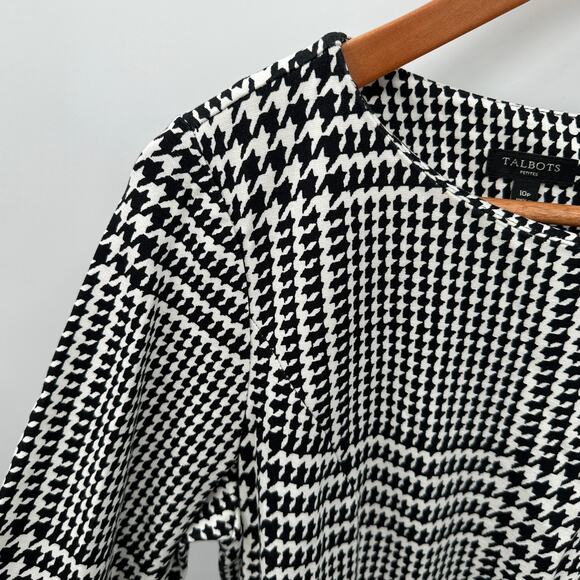TALBOTS Black & White Houndstooth Bell Sleeve Sheath Dress // 10 Petite - Picture 4 of 8